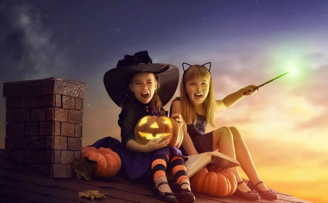 「美國(guó)萬(wàn)圣節(jié)」美國(guó)人是怎么過(guò)萬(wàn)圣節(jié)的?2